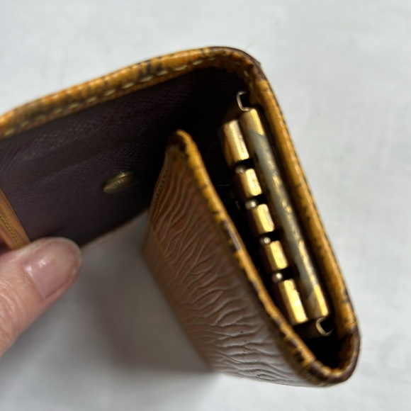 Louis Vuitton Epi Key Holder Guc - Picture 5 of 7